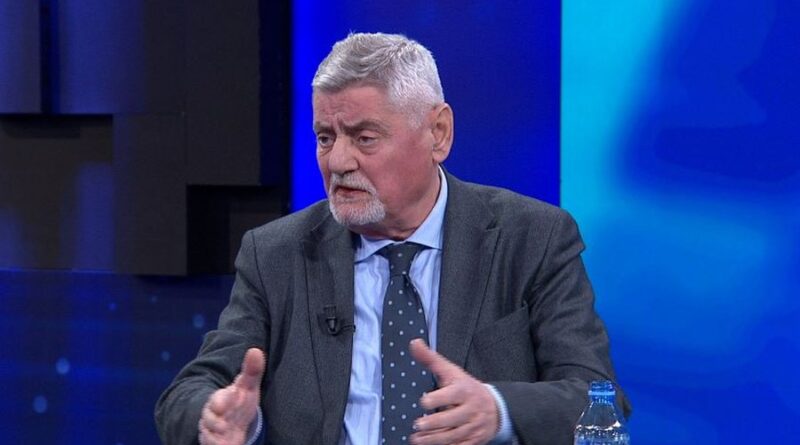 Dha dorëheqjen si kreu i koalicionit Djathtas për Zhvillim, Dashamir Shehi: Ishte një shembull demokracie!