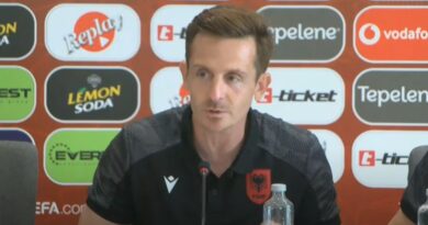 U17