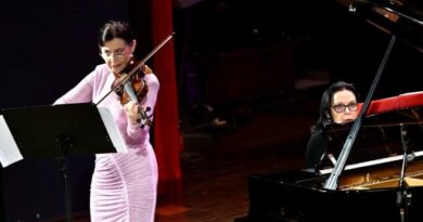 Violinistic greetings