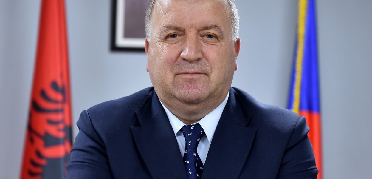 Gara për Drejtorin e Përgjithshëm të Policisë së Shtetit në fazën finale, Tonin Voci kryeson listën e kandidatëve Gara për Drejtorin e Përgjithshëm të Policisë së Shtetit në fazën finale, Tonin Voci kryeson listën e kandidatëve