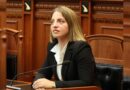 Letra e hapur/ Marjana Koçeku tregon pse u largua nga grupi i PS: Nuk lejohej mendimi ndryshe, Rama të shpërblejë protestuesit me dorëheqje