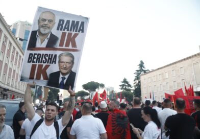 Raporti që rrëzon Ramën/ Protestat nuk u nxitën nga aktorë të huaj! Pakënaqësitë e qytetarëve legjitime