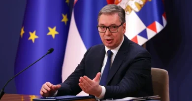 Aleksandër Vuçiç paralajmëron dorëheqjen, Presidenti i Serbisë: Do të jem edhe vetëm për disa javë