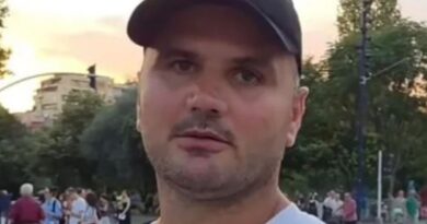 Shqiptarët bëjnë mrekulli! Mblidhen 100 mijë euro brenda ditës për familjen Hila në Durrës, babai i dy fëmijëve u arrestua dje pas protestës