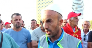 “Dhuna u sponsorizua nga qeveria”, Arben Kola: Protestat nuk do ndalen, mobilizim me mërgatën çdo 1 apo 2 javë! mërgatën