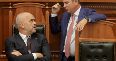 Damian Gjiknuri, një tjetër socialist i del Ramës nga rreshti